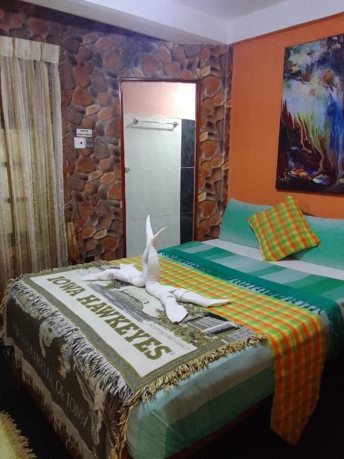 نوفارا إيلِيا Redwood Homestay الغرفة الصورة